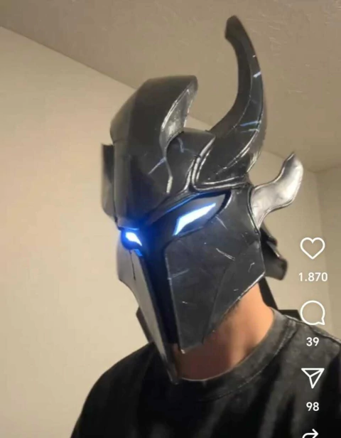 Casco cosplay sobre pedido