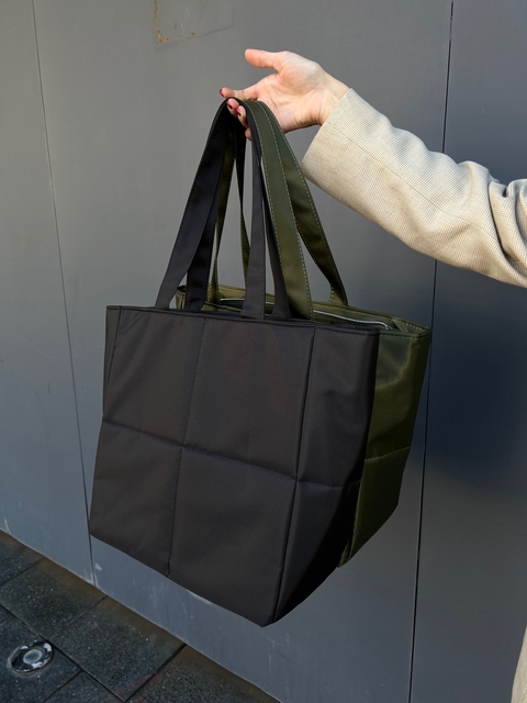 tote PUFFER black