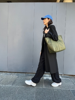 tote PUFFER black - comprar online