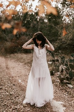 VESTIDO GINGER - vestido duas peças com tubinho silhueta A em micro paetê, com vetido em tule com aplicações de cristais svarowski aplicados. - loja online