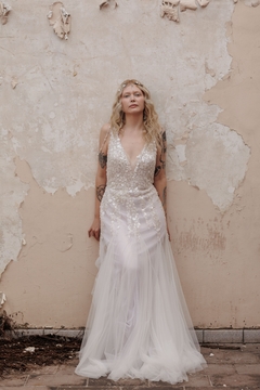 Vestido Acqua – Bordado à Mão com Pedrarias Naturais