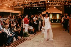 VESTIDO GINGER - vestido duas peças com tubinho silhueta A em micro paetê, com vetido em tule com aplicações de cristais svarowski aplicados. - Vestidos de noiva exclusivos ARTHA ATELIER