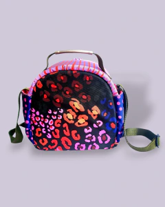 LONCHERA CARMELA ANIMAL PRINT NEGRO en internet