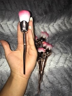 Pincéis de maquiagem Rosé