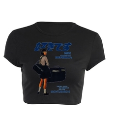 Baby tee look back na internet