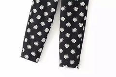Imagem do Calça black flower