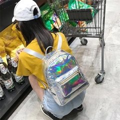 Mini Mochila Holográfica na internet
