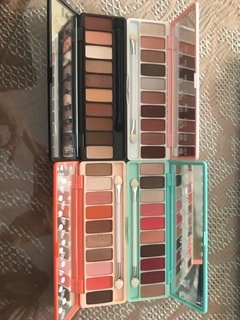 Paleta de sombras Play Color Eyes - comprar online