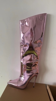 Bota Metallic lover na internet