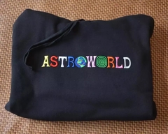Moletom Astroworld Travis Scott na internet