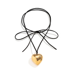 Colar big heart na internet