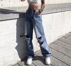 Calça jeans Rasgada style na internet