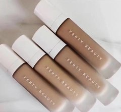 Base Fenty Beauty na internet
