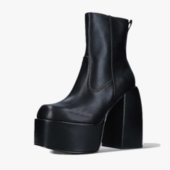 Bota Britney