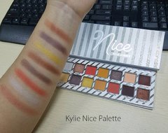 Paletas Kylie Jenner Holiday edition 2017 - comprar online