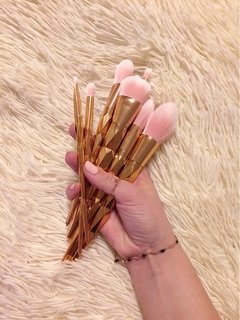 Pincéis de maquiagem Flawless - comprar online