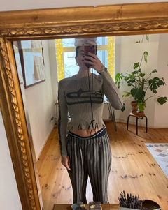 Camisa manga longa ripped on internet