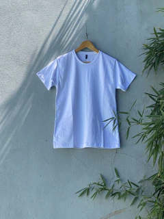 Remera Nativa *Sin género en internet