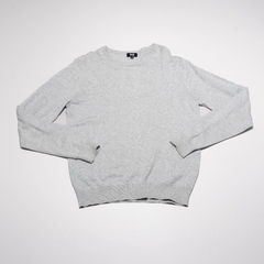 SWEATER GRIS UNIQLO