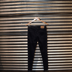 JEAN ROTURAS OSCURO JAZMIN CHEBAR - comprar online
