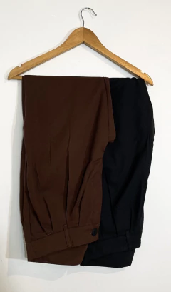 Calça Chinó Preta Linho na internet