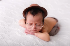 Chapéu Cowboy Newborn para Fotografia (Várias Cores) - buy online