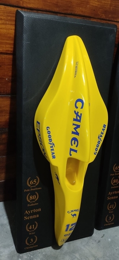 Quadro de Formula 1 MP4 em Fibra - Modelo: Personalizado na internet