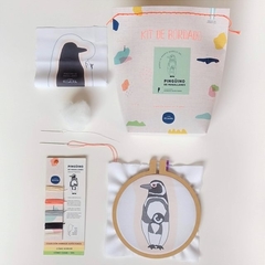 KIT DE BORDADO - PINGÜINO DE MAGALLANES - comprar online
