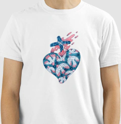Camiseta branca O Sagrado Coração de Jesus