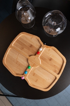 PETISQUEIRA DE BAMBU COM 6 GARFOS 38x30x2CM - EntreLaço Casa