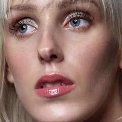Gloss Labial Nude Glossy Makiê 8ml - comprar online