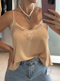 MUSCULOSA LENCERA en internet