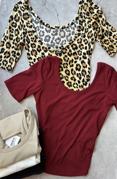 REMERA MOCCA