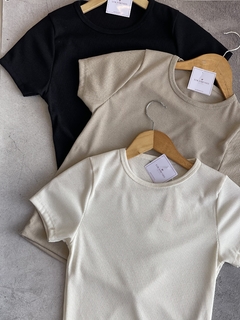 REMERA CATA - comprar online