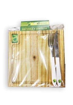 Tabla de Asado Con Cubiertos Defensa y Justicia