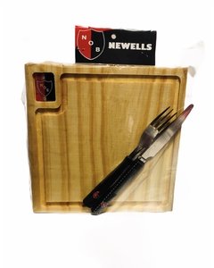 Tabla de Asado Con Cubiertos Newells