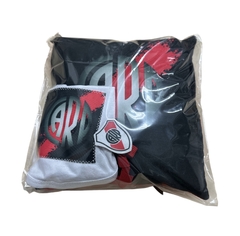 Set Bebé Almohadon 25x25 + Babero + Porta Chupete River Plate