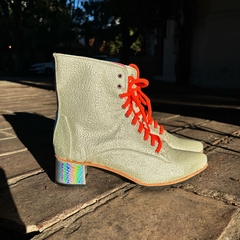 Botas Vishnu Perla en internet