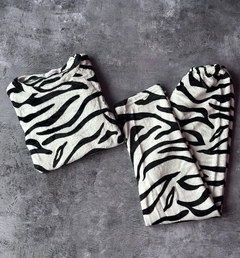 Pijama Unidad cebra en internet