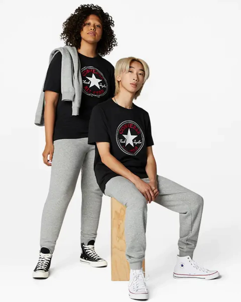 Camiseta Converse Go-To Chuck Patch Tee Preta