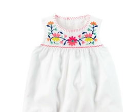 Vestido bordado con bombacha talle 12 meses