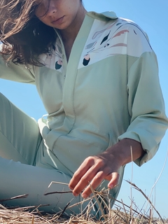 MONO COSMOS VERDE - Agustina Escobar