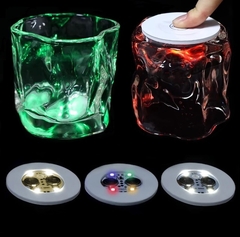 Base led autoadhesiva para vasos y botellas