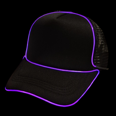 Gorra led color negro con luz violeta