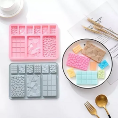 Molde de Silicona para Chocolate con Diseño de Tableta en Forma de Corazón Craquelada - comprar online