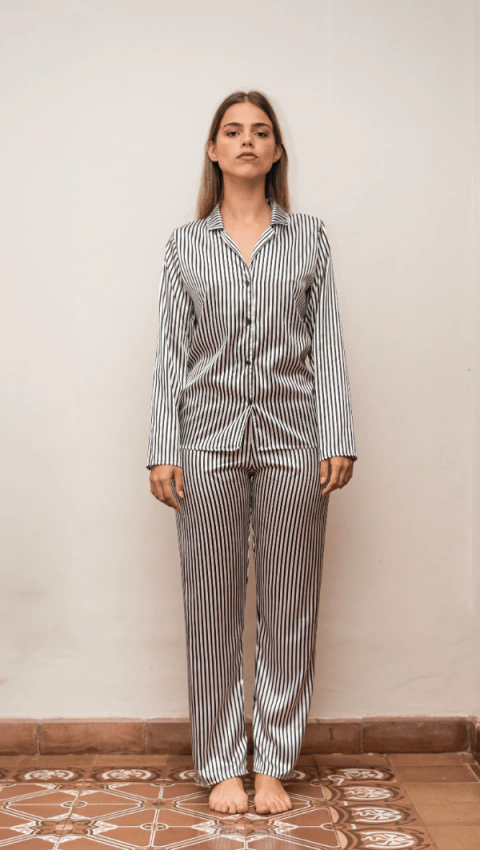 PIJAMA MANGAS LARGAS Y PANTALON LARGO (240.MINDY) - comprar online