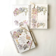 Set Chico: Cuaderno Flor dorada + Ball Pen flora + Market Bag de regalo! - comprar online