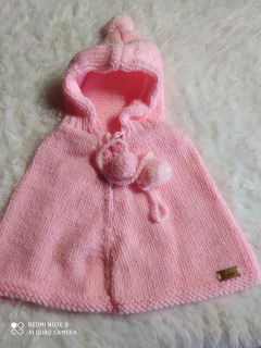 Ponchitos tejidos a mano - Cyann  Clothes