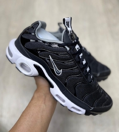 Nike TN Branco e preto