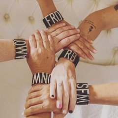 Brazalete Personalizado en internet